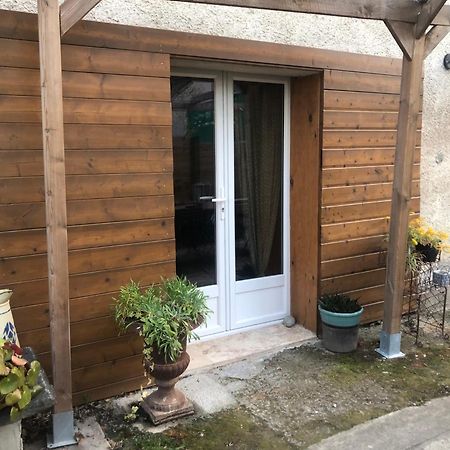 Bienvenue « A L'Ombre Du Figuier » Apartment Pieusse Exterior photo